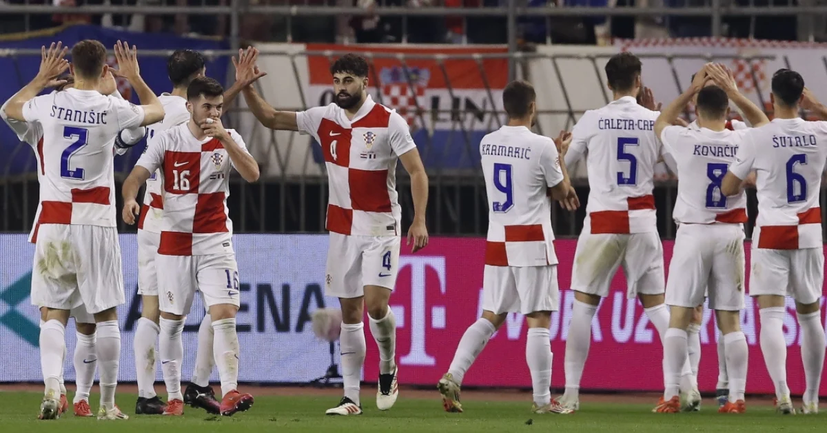 莱万多夫斯,基荣获世界,足球先生大,世界杯半决赛,2026世界杯,半决赛赛程,晋级球队,最新资讯