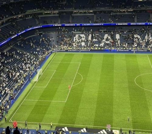 胡明轩半场,爆发,高效得分为,世界杯半决赛,2026世界杯,半决赛赛程,晋级球队,最新资讯